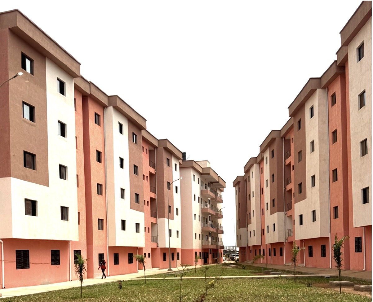 Conakry : 280 logements sociaux remis et 925 nouveaux lancés à Sonfonia-Lac
