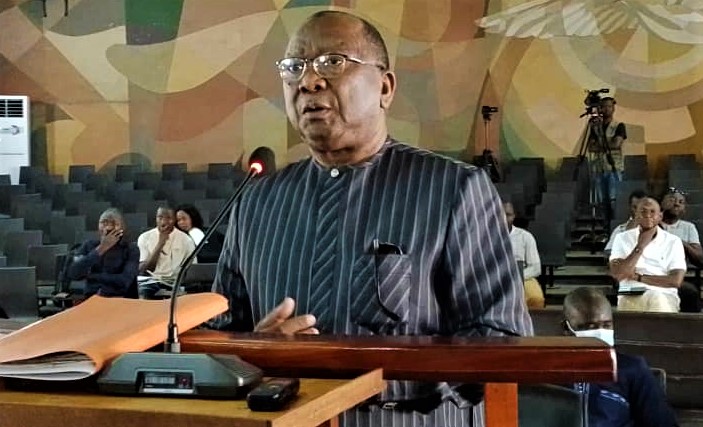 Procès Oyé Guilavogui : le parquet réclame 10 ans de prison et 50 milliards d’amende