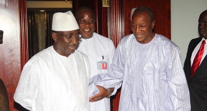 Décès de Sidya Touré : l&rsquo;ancien président Alpha Condé lui rend un hommage empreint d&rsquo;émotion